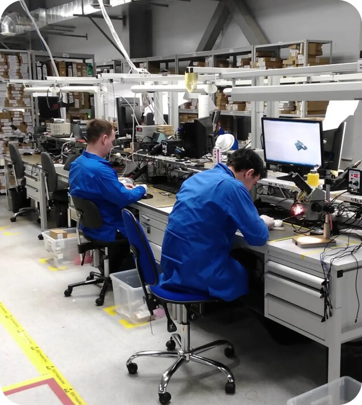 Мастера за работой